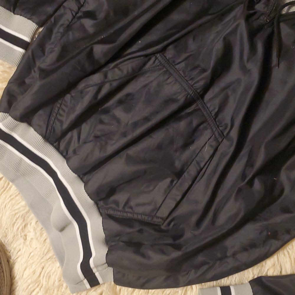 VINTAGE Russell Track Jacket Size Black Windbreaker Hoodie 1/4 Zip Porshe - Picture 7 of 8